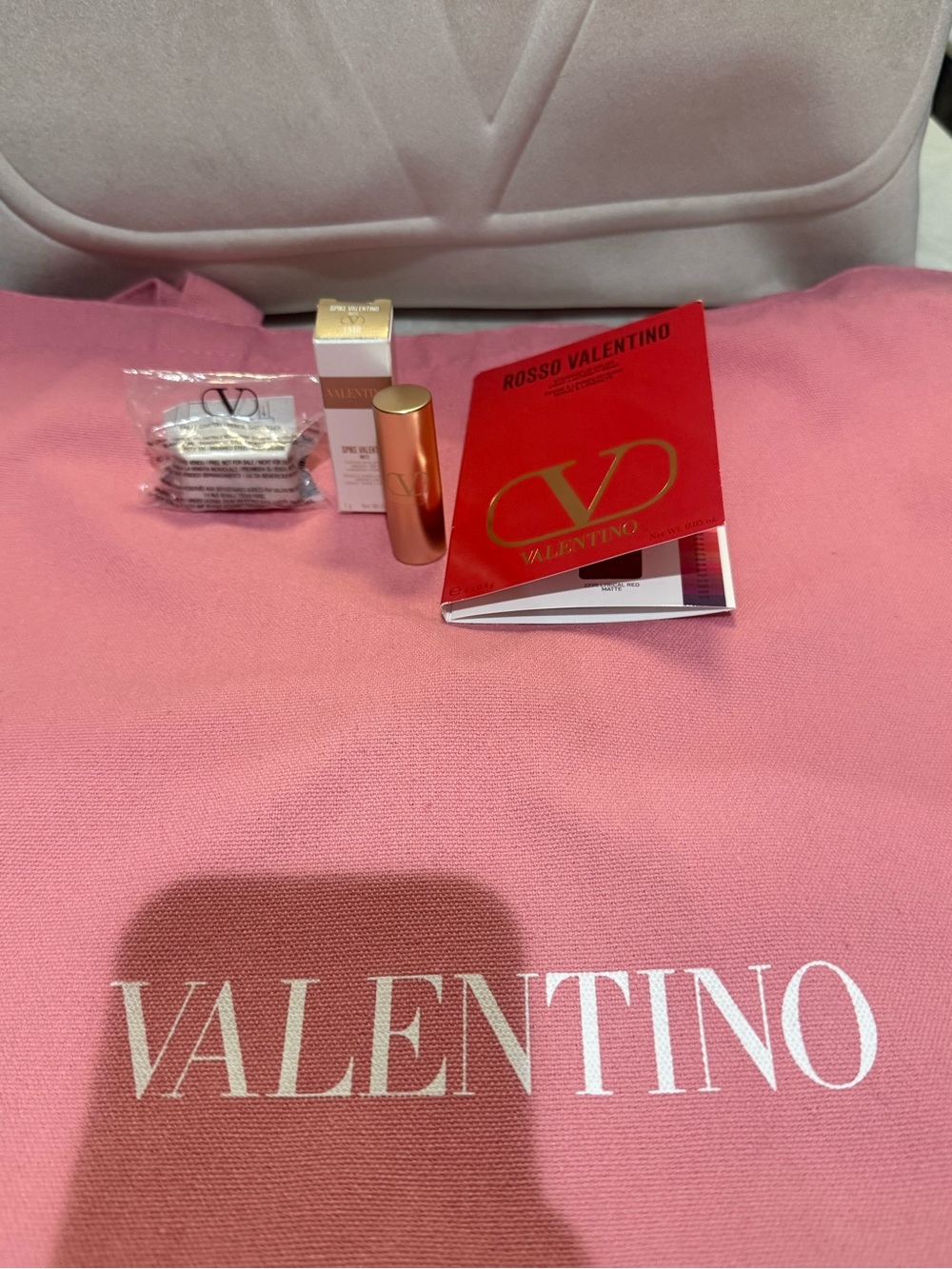 Valentino bundle New!!! Big Cosmetic laptop pouch wristlet Tote bag lipstick - Picture 5 of 14